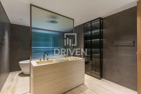 Villa de 5 dormitorios en Jumeirah, UAE No. 202789 24