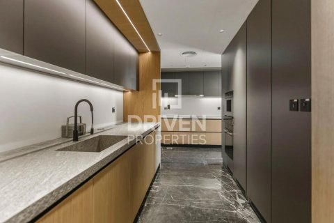 Villa de 5 dormitorios en Jumeirah, UAE No. 202789 19