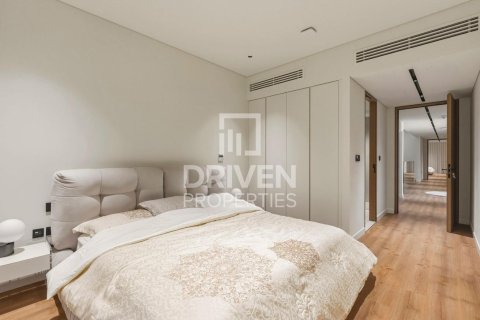Villa de 5 dormitorios en Jumeirah, UAE No. 202789 7