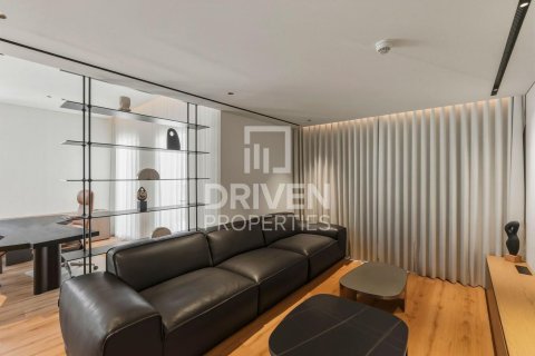 Villa de 5 dormitorios en Jumeirah, UAE No. 202789 16
