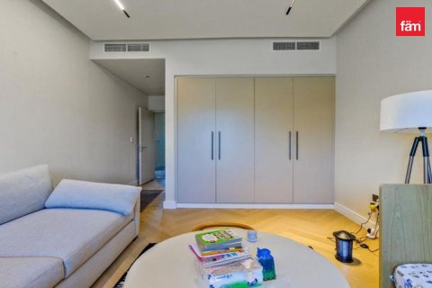 3 bedrooms Townhouse in Dubai, UAE No. 215584 11