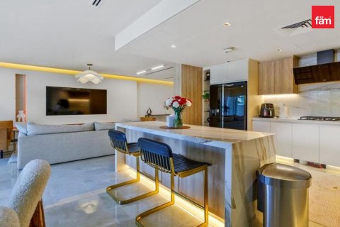 3 bedrooms Townhouse in Dubai, UAE No. 215584 5