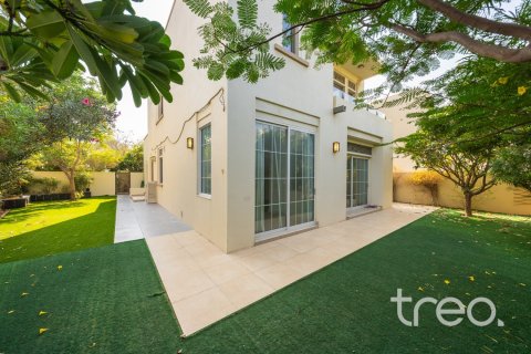 4 bedrooms Villa in Azalea, UAE No. 220792 3