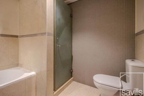 Apartment de 2 dormitorios en Travo, UAE No. 213973 12