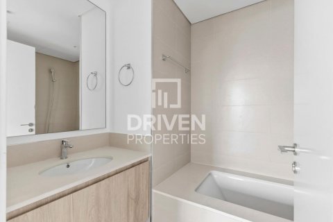 2 bedrooms Apartment in Executive Residences, UAE No. 212827 16