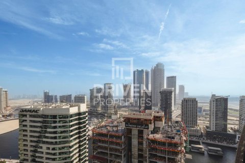 2 bedrooms Apartment in Business Bay, UAE No. 211860 13