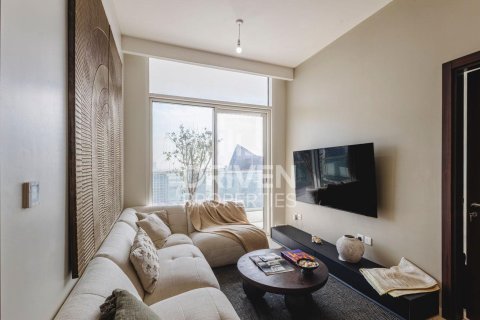 2 bedrooms Apartment in Business Bay, UAE No. 211860 3