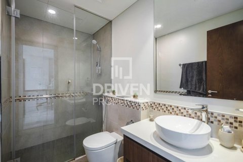 2 bedrooms Apartment in Business Bay, UAE No. 211860 10