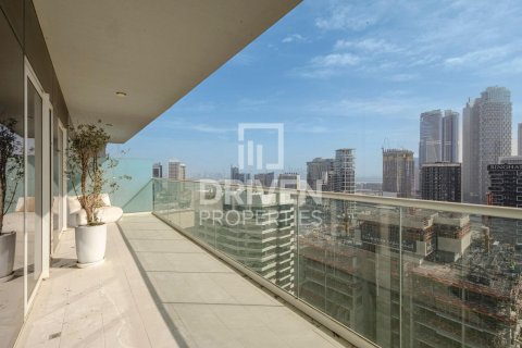 2 bedrooms Apartment in Business Bay, UAE No. 211860 11