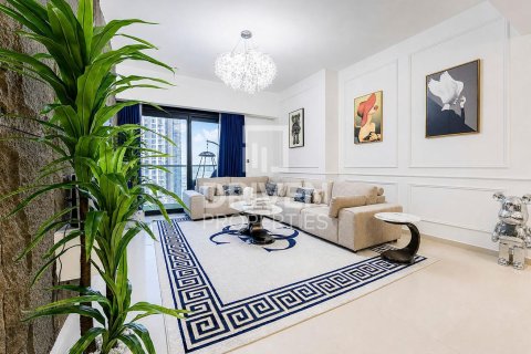 Apartment de 3 dormitorios en Opera District, UAE No. 221498 3