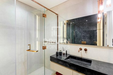 1 bedroom Apartment in Al Satwa, UAE No. 211945 12