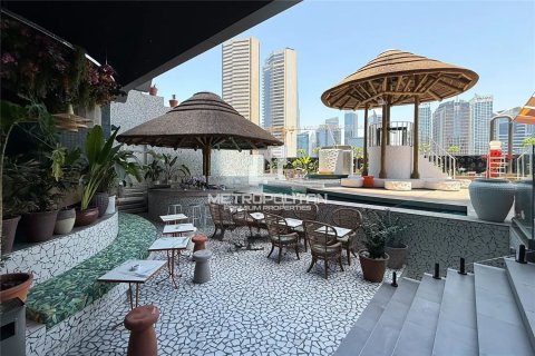 44m² Apartment in Business Bay, UAE No. 129459 11