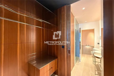 44m² Apartment in Business Bay, UAE No. 129459 10