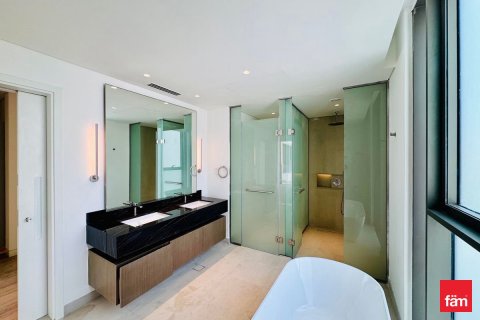 Villa de 4 dormitorios en Dubai, UAE No. 131973 22