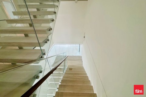 Villa de 4 dormitorios en Dubai, UAE No. 131973 23
