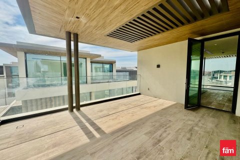 Villa de 4 dormitorios en Dubai, UAE No. 131973 5