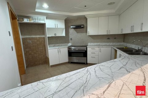 3 bedrooms Apartment in Palm Jumeirah, UAE No. 166768 7