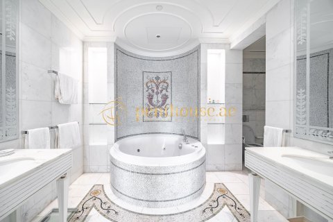 Appartement de 2 chambres à Palazzo Versace, UAE No. 128844 17