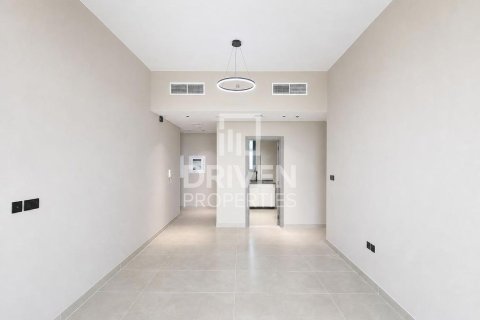 Apartment de 2 dormitorios en Dubai Sports City, UAE No. 214957 6