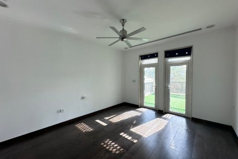 5 bedrooms Villa in Jumeirah Islands, UAE No. 213517 11