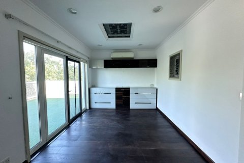 5 bedrooms Villa in Jumeirah Islands, UAE No. 213517 12