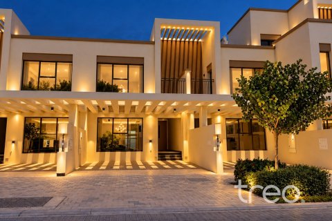 4 bedrooms Townhouse in Damac Lagoons, UAE No. 220901 3