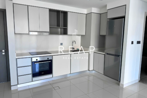 Квартира с 1 спальней в EMAAR Beachfront, ОАЭ №29014 17