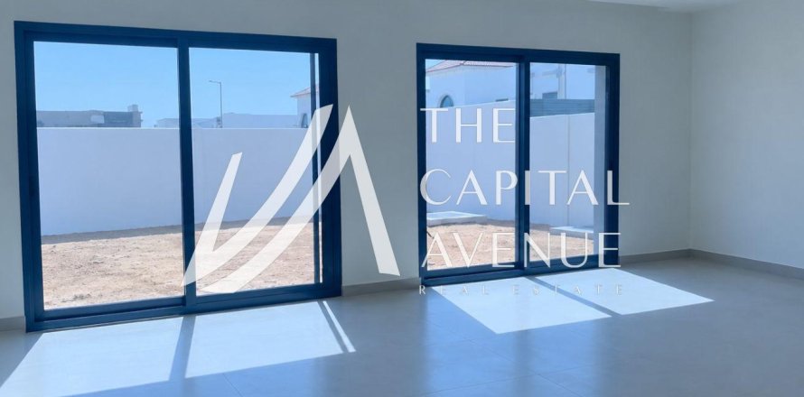 Villa de 5 dormitorios en Al Shamkha, UAE No. 223599