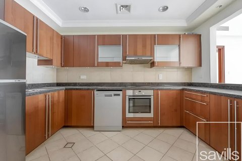 Квартира с 2 спальнями в Golden Mile, ОАЭ №205971 4
