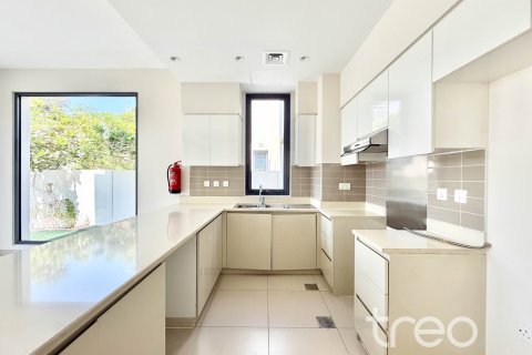 5 bedrooms Villa in Dubai Hills Estate, UAE No. 220805 13