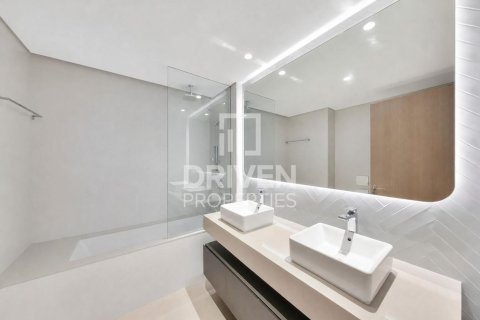 Apartment de 3 dormitorios en Al Wasl, UAE No. 221518 17