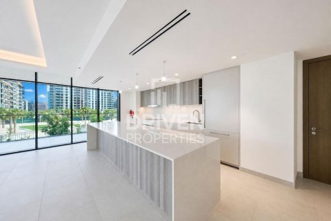 Apartment de 3 dormitorios en Al Wasl, UAE No. 221518 4