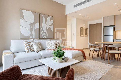 1 bedroom Apartment in Creek Beach, UAE No. 212048 2