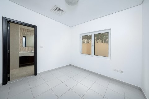 5 bedrooms Villa in The Villa, UAE No. 213021 15