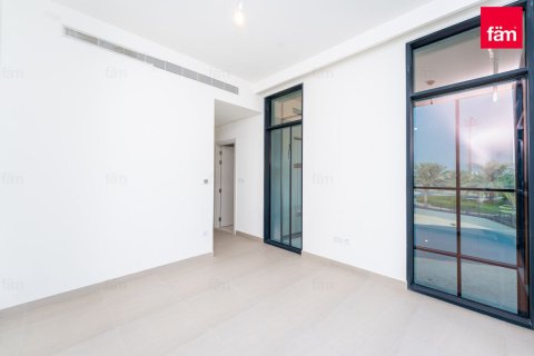 4 bedrooms Villa in Dubai, UAE No. 226972 13