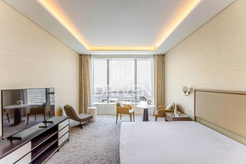 Studio Apartment in The Palm Tower, UAE No. 218690 3