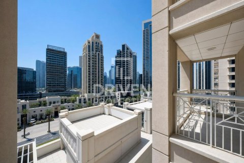 Studio Apartment in 29 Burj Boulevard, UAE No. 211965 12