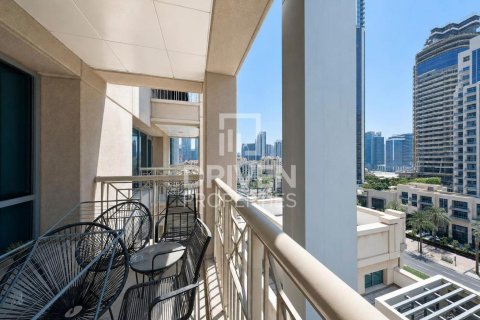 Studio Apartment in 29 Burj Boulevard, UAE No. 211965 9