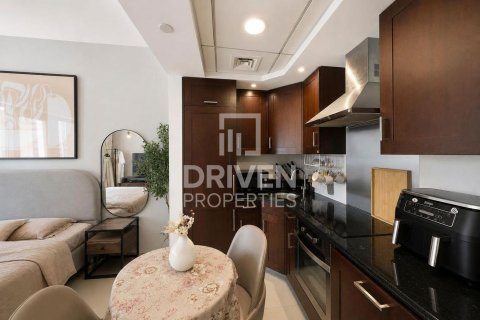 Studio Apartment in 29 Burj Boulevard, UAE No. 211965 5