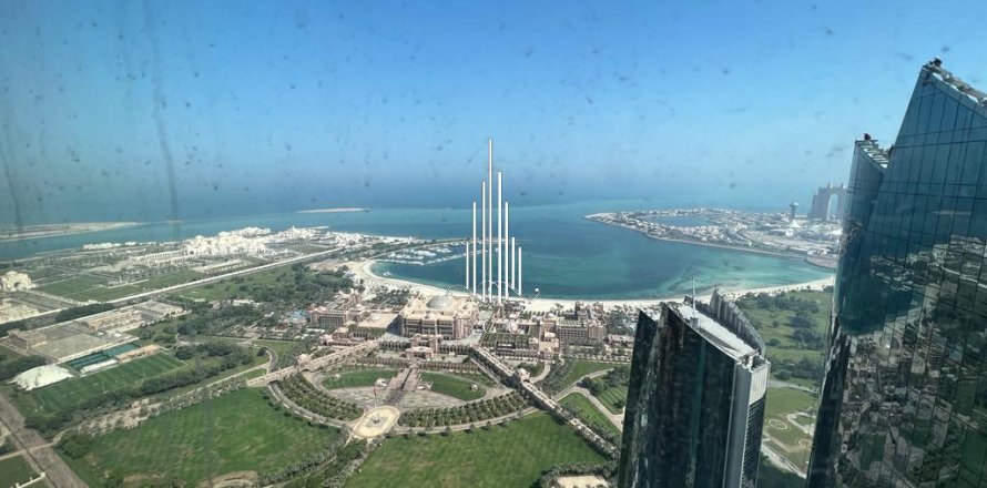 Appartement de 3 chambres à Corniche Road, UAE No. 32177