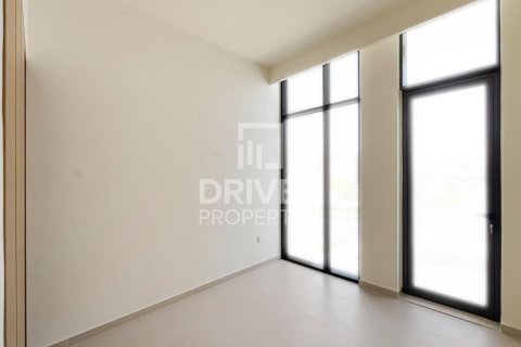 Villa de 3 chambres à EMAAR South, UAE No. 207402 9