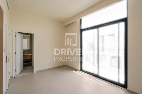 Villa de 3 chambres à EMAAR South, UAE No. 207402 7