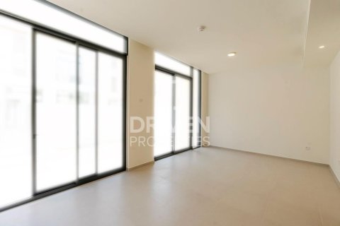 Villa de 3 chambres à EMAAR South, UAE No. 207402 3