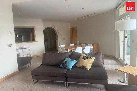 Apartment de 3 dormitorios en Palm Jumeirah, UAE No. 223800 5