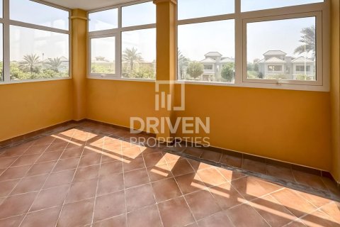 Вилла с 6 спальнями в Hacienda, ОАЭ №221008 6