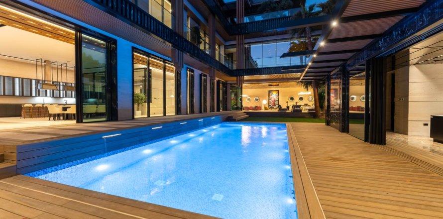 5 bedrooms Villa in Umm Al Sheif, UAE No. 200208