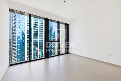 Apartment de 3 dormitorios en BLVD Heights, UAE No. 215201 8