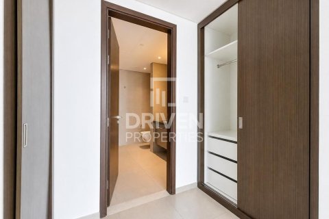 Apartment de 3 dormitorios en BLVD Heights, UAE No. 215201 17