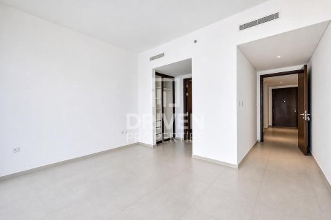 Apartment de 3 dormitorios en BLVD Heights, UAE No. 215201 10