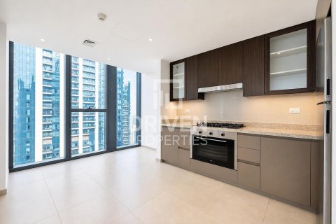 Apartment de 3 dormitorios en BLVD Heights, UAE No. 215201 20